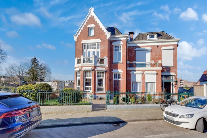 Photo 11 of Lipperkerkstraat 101