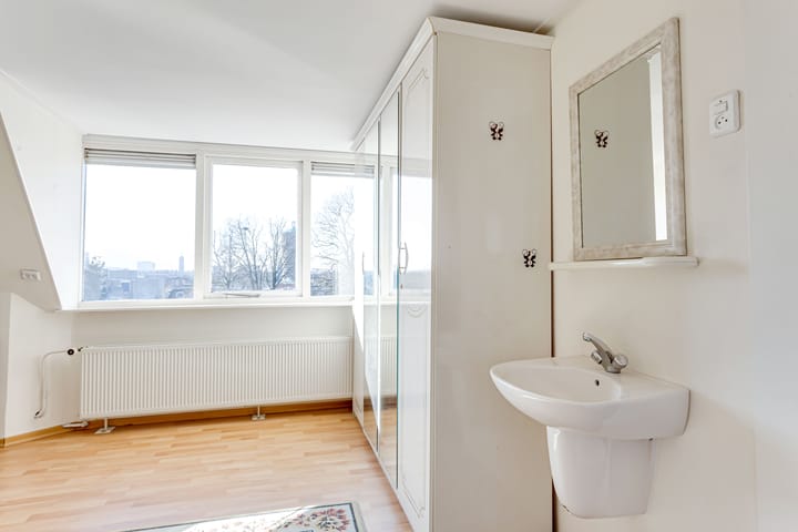 Photo 48 of Lipperkerkstraat 101