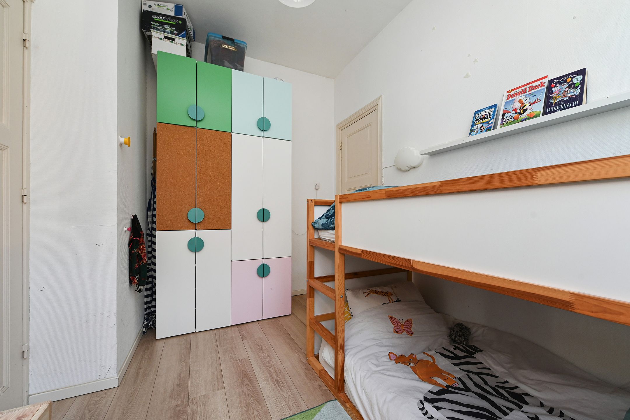 Foto 33 van Hendrik van Deventerstraat 131