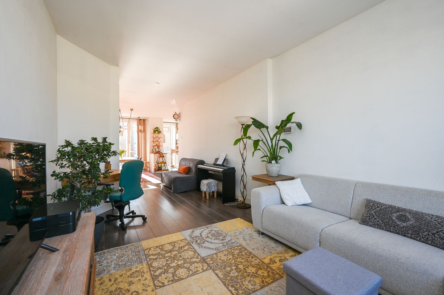 Foto 14 van Okkernootstraat 150-A