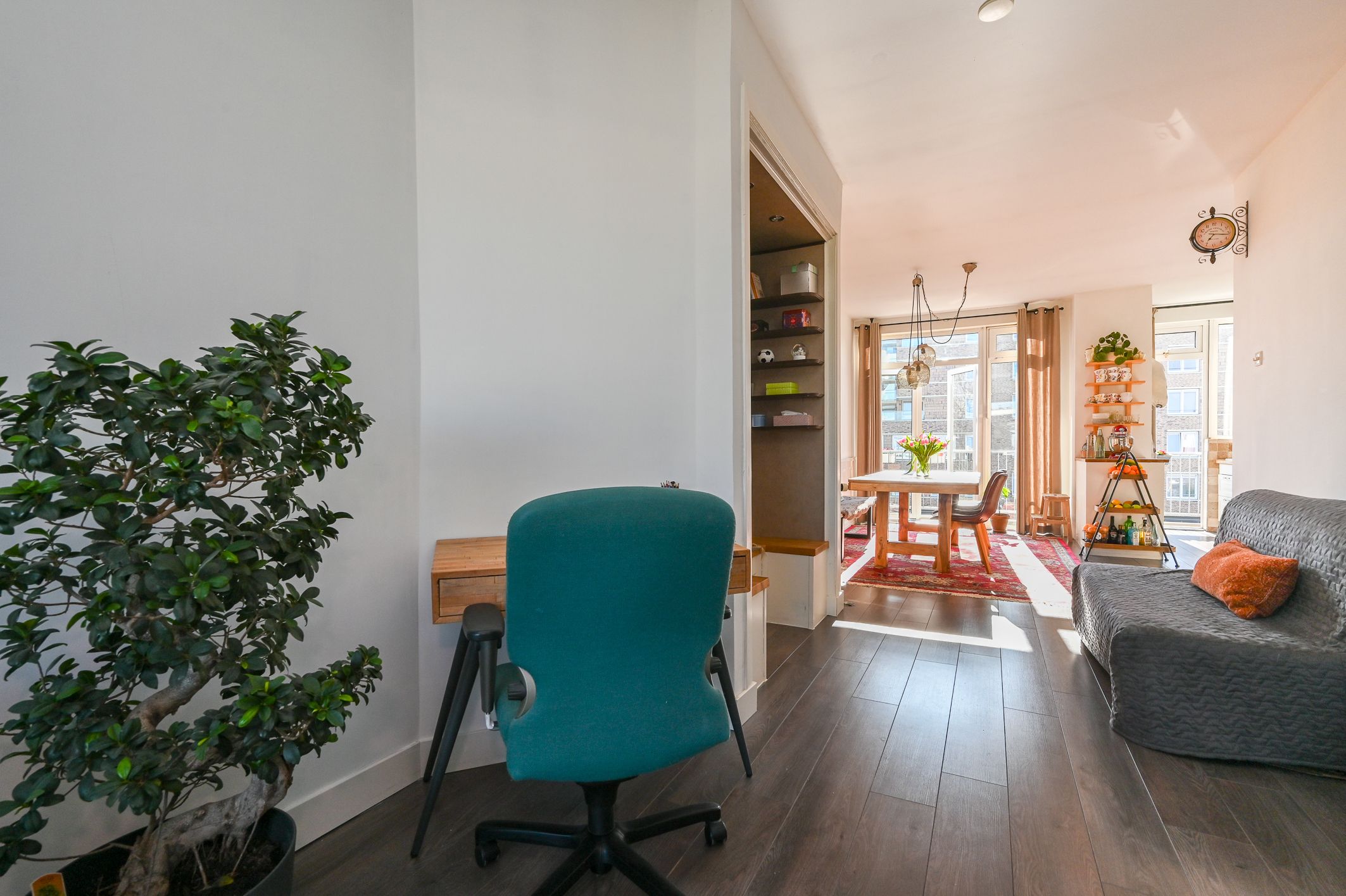 Foto 15 van Okkernootstraat 150-A