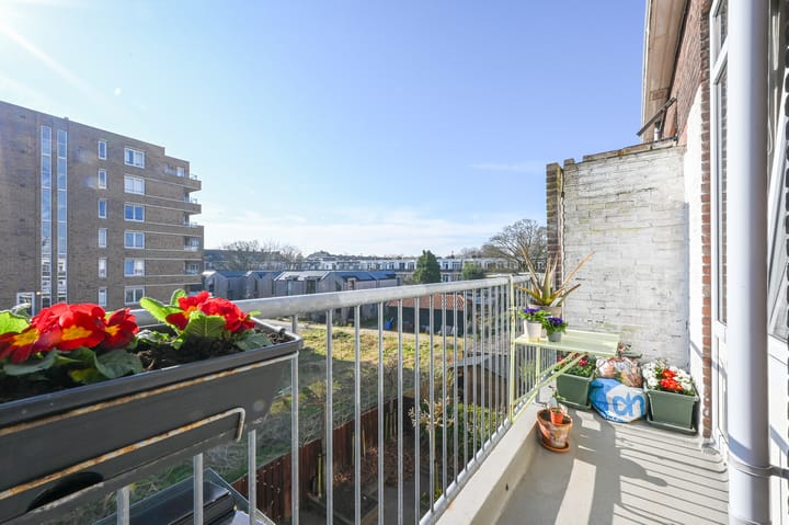 Photo 26 of Okkernootstraat 150-A