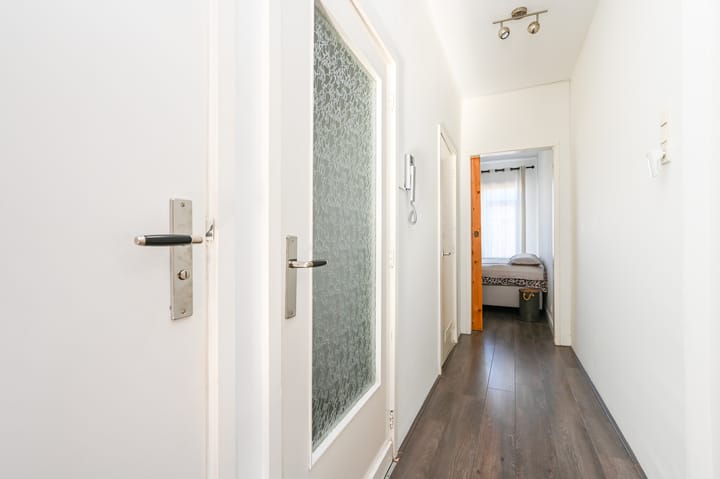 Photo 33 of Okkernootstraat 150-A