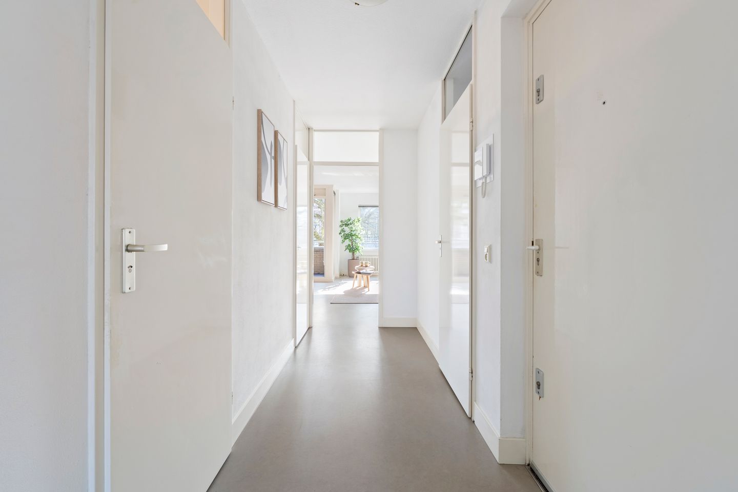 Photo 14 of Rozenstraat 57