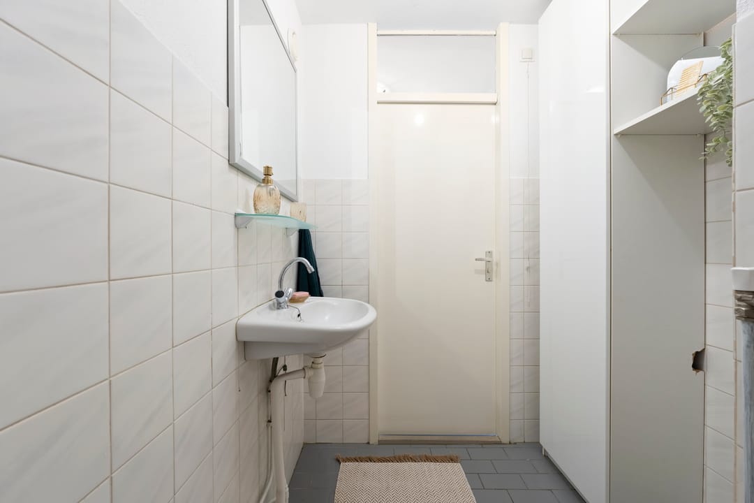 Photo 16 of Rozenstraat 57