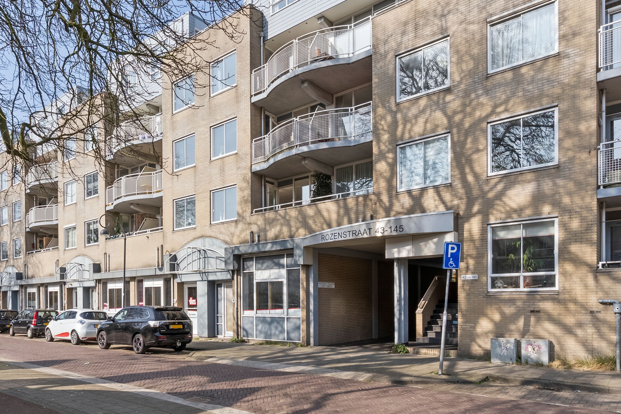 Photo 27 of Rozenstraat 57