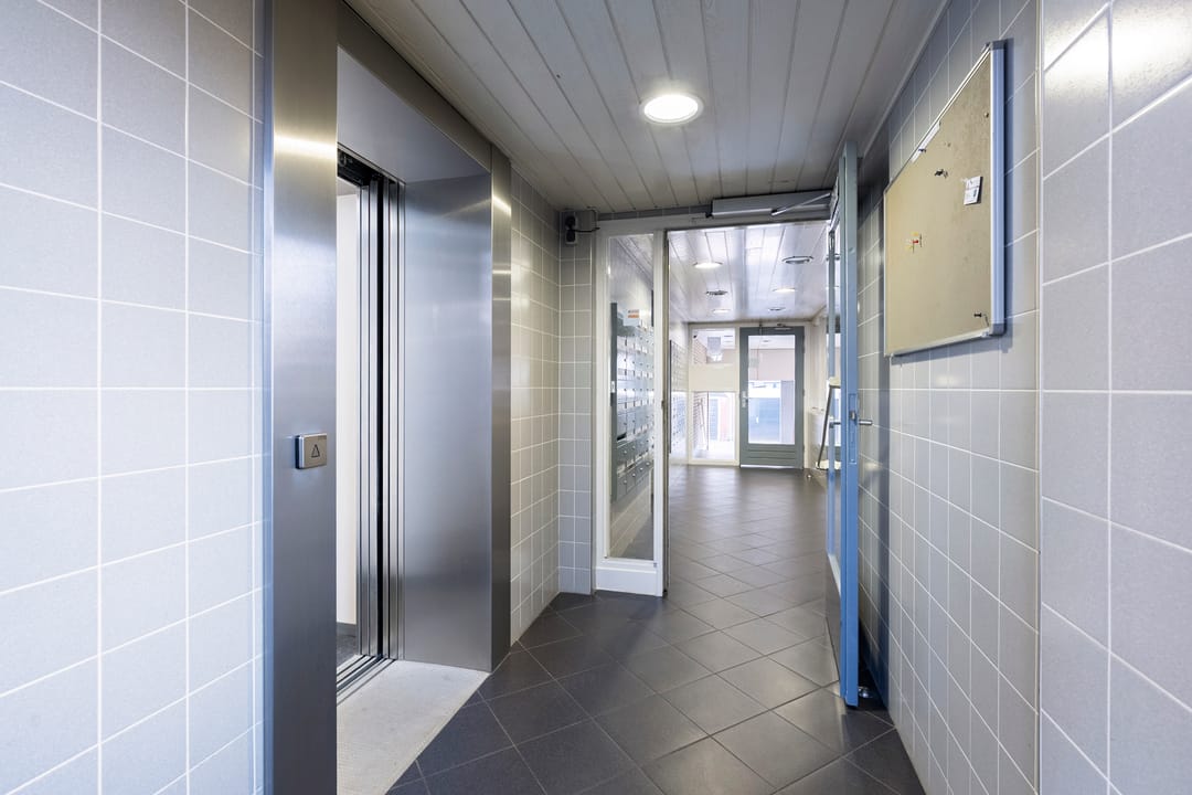 Photo 31 of Rozenstraat 57