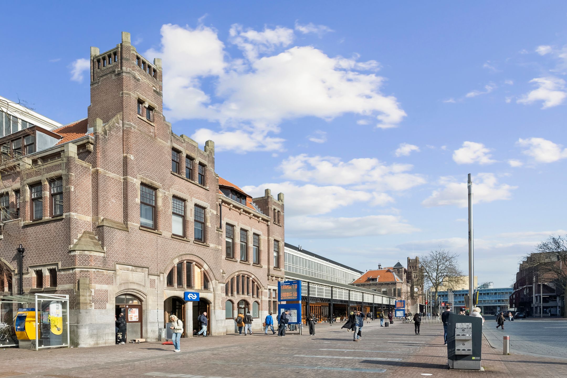 Photo 33 of Rozenstraat 57