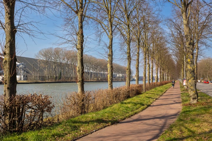 Foto 42 van Amsterdamsestraatweg 1021