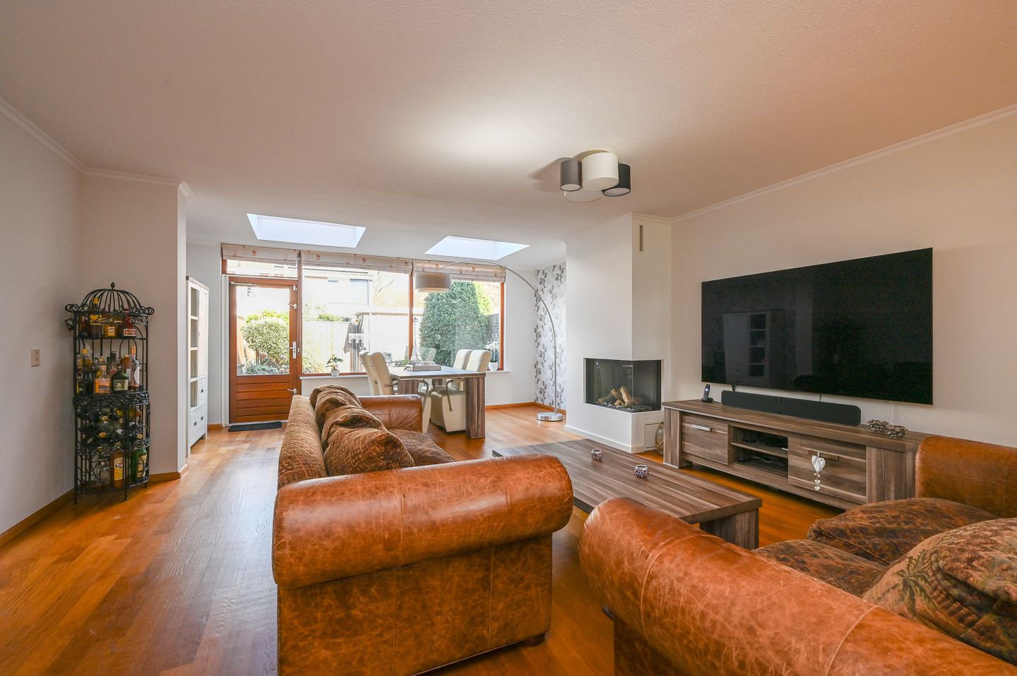 Foto 1 van J. Boezerstraat 86