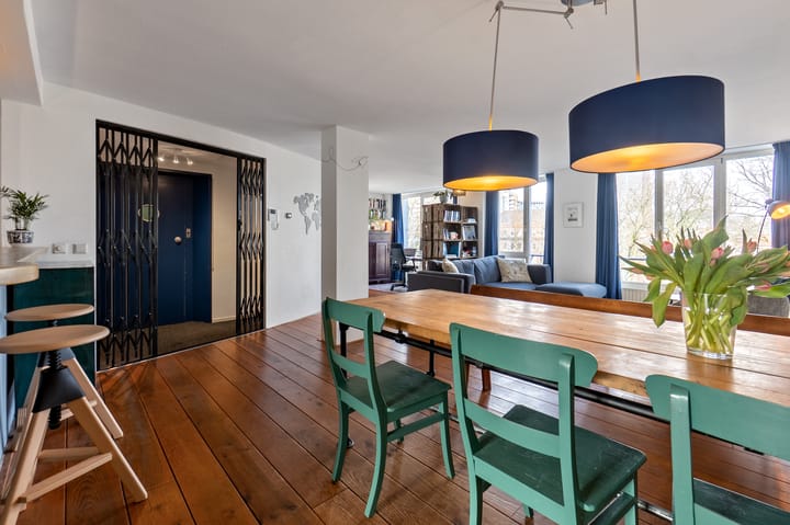 Photo 7 of Huijgensstraat 13-D