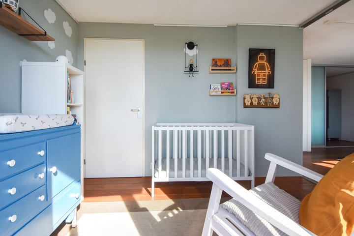 Photo 17 of Huijgensstraat 13-D