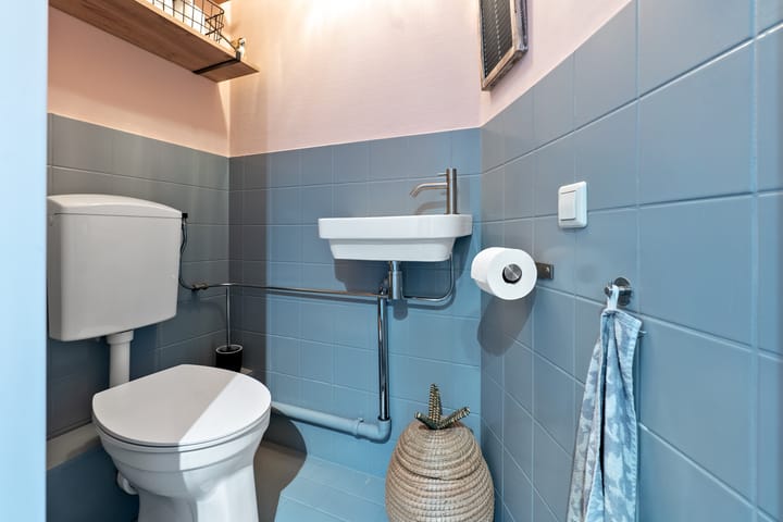 Photo 21 of Huijgensstraat 13-D