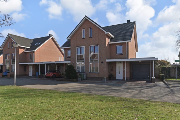 Foto 6 van Renovalaan 1