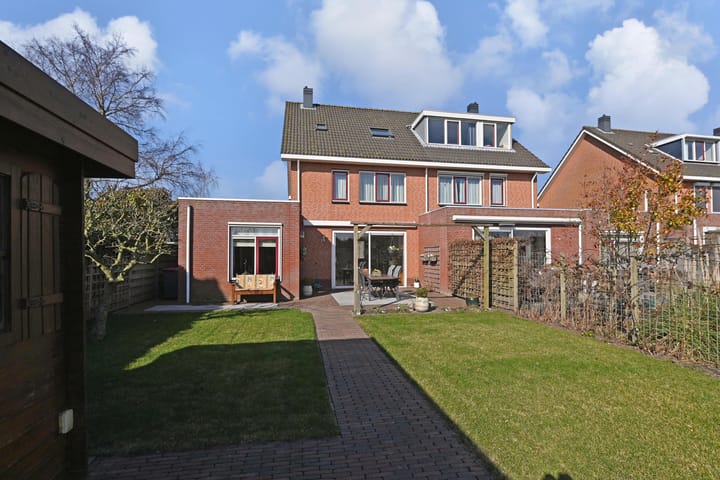 Foto 23 van Renovalaan 1