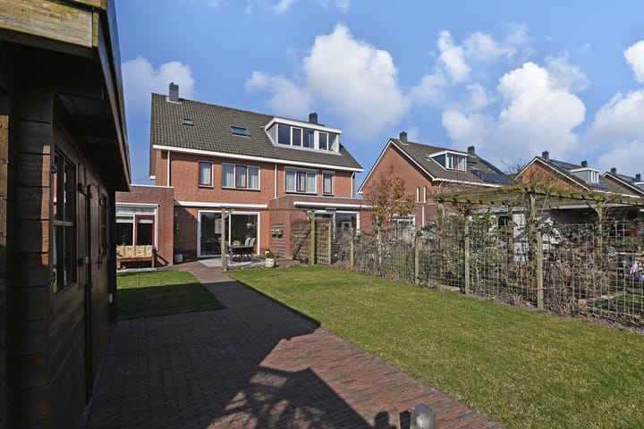 Foto 24 van Renovalaan 1