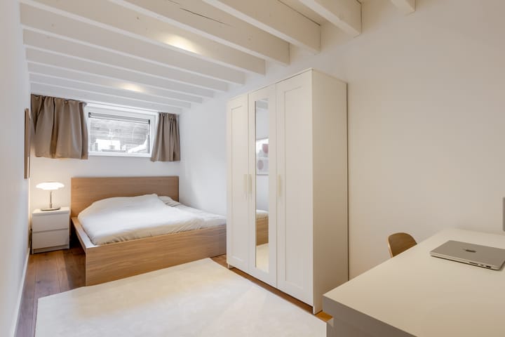 Foto 29 van Burgemeester Roosstraat 45-B