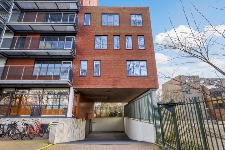 Foto 26 van Einsteindreef 25