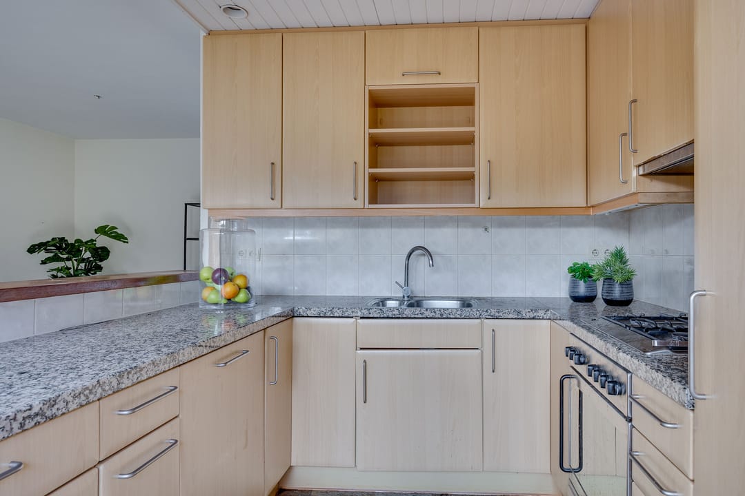 Foto 16 van Middenlaan 14