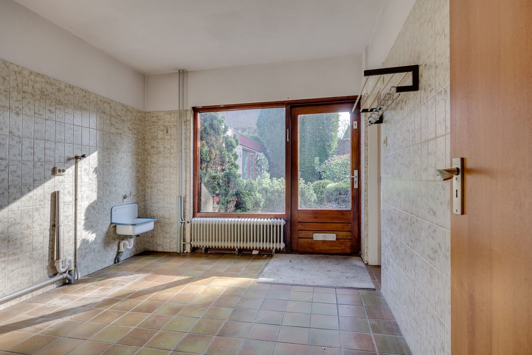 Foto 17 van Middenlaan 14