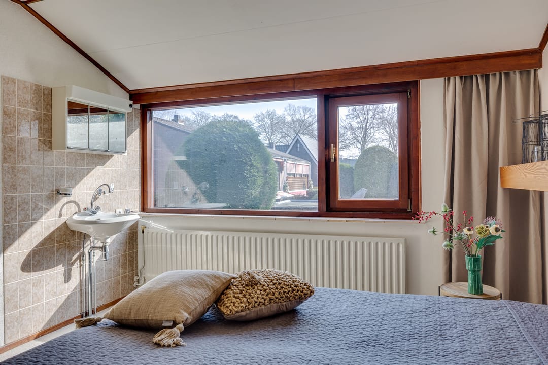 Foto 26 van Middenlaan 14