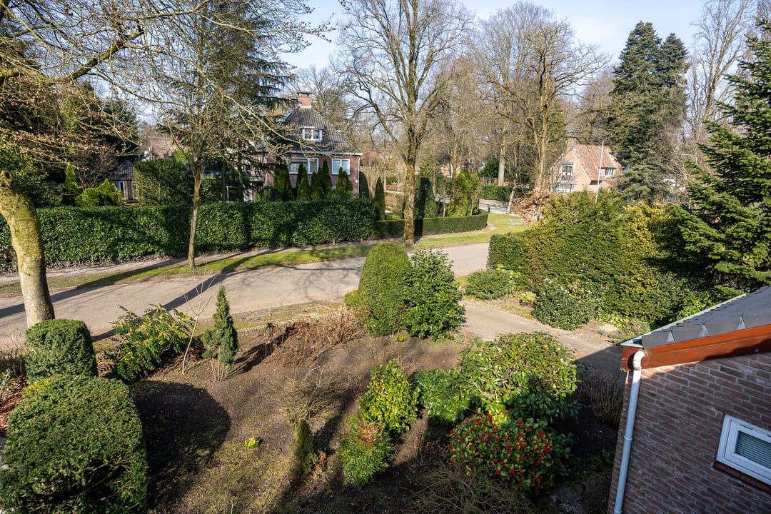 Foto 32 van Middenlaan 14