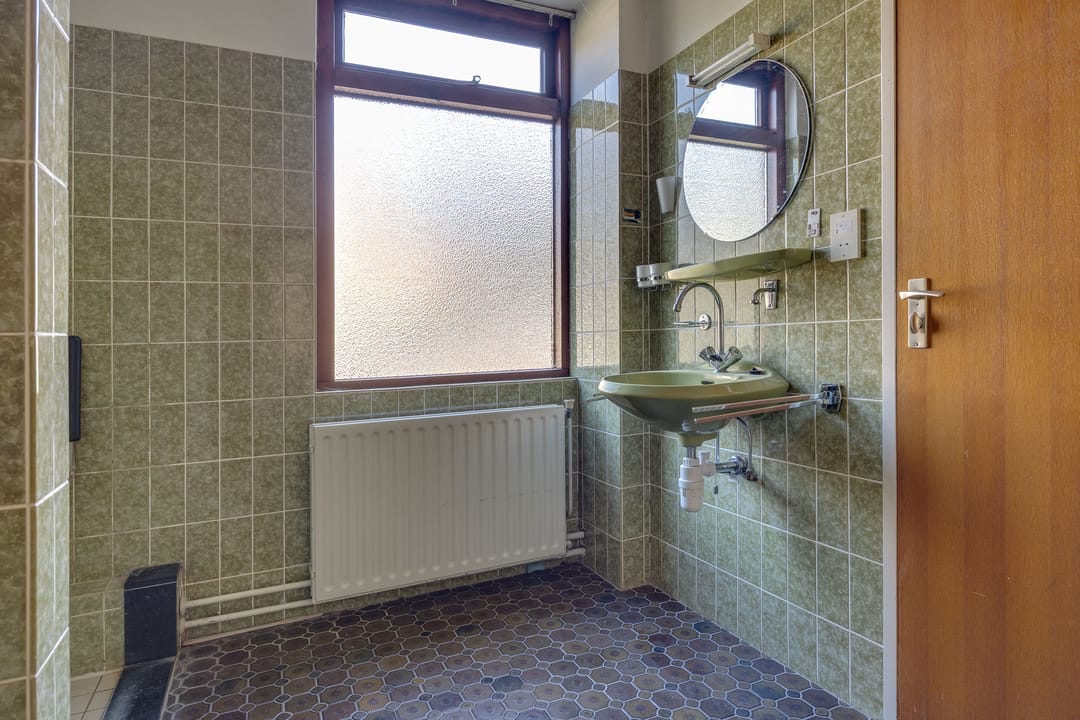 Foto 38 van Middenlaan 14