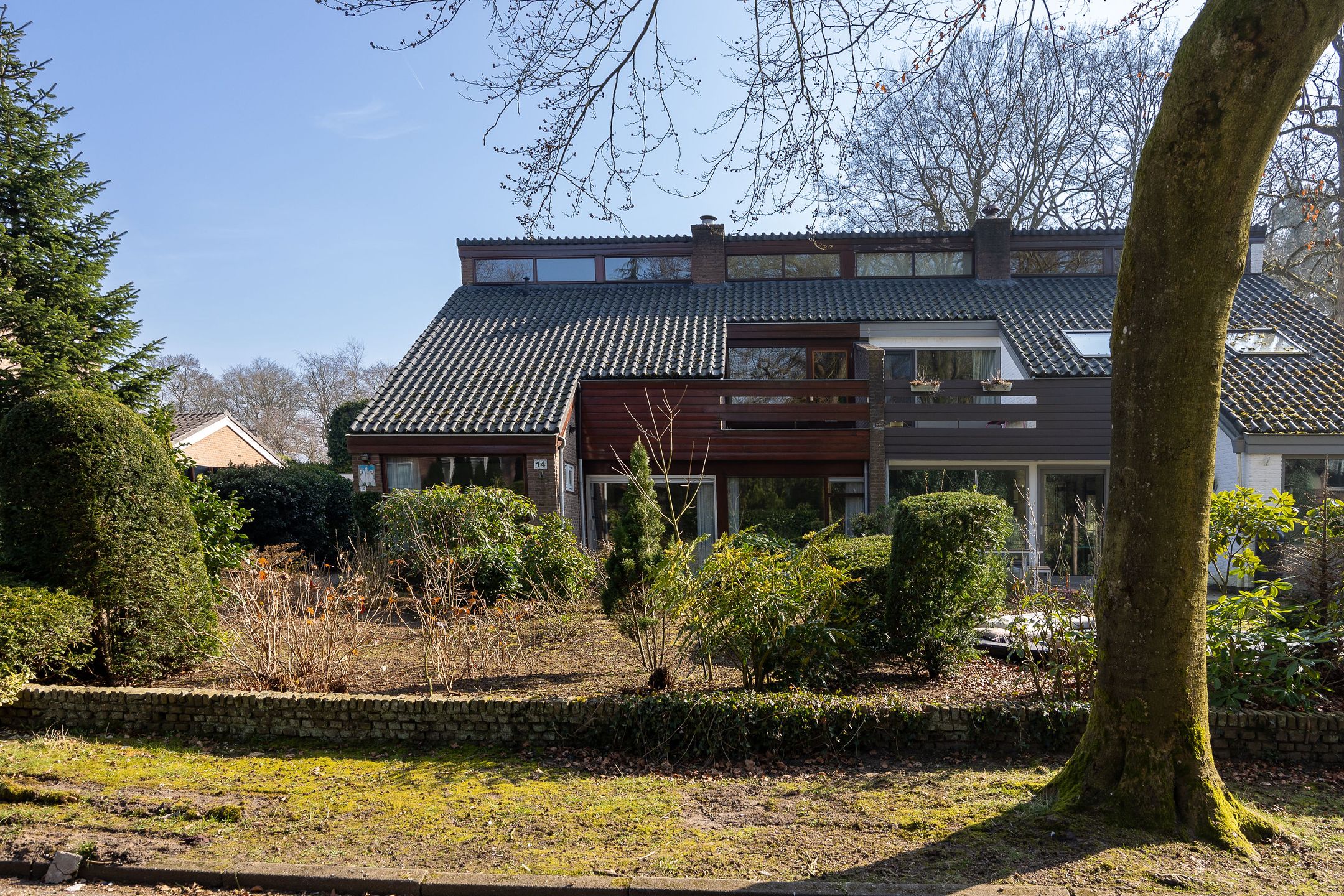 Foto 48 van Middenlaan 14