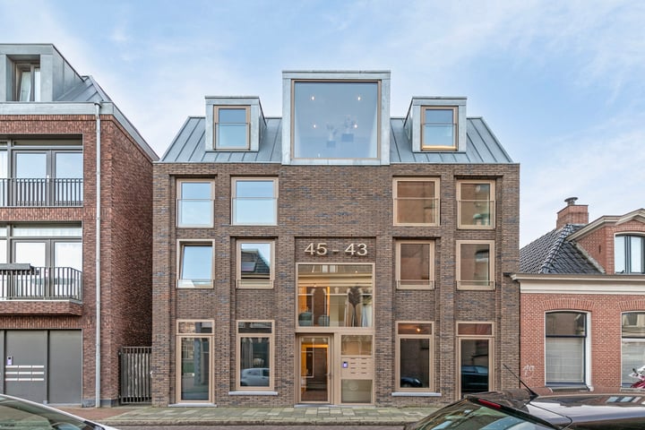 Bekijk foto van Westerhavenstraat 45 c