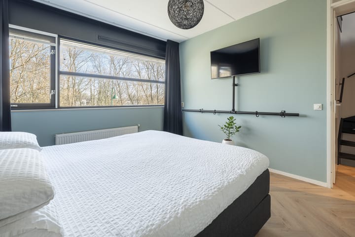 Foto 14 van Ambon 40