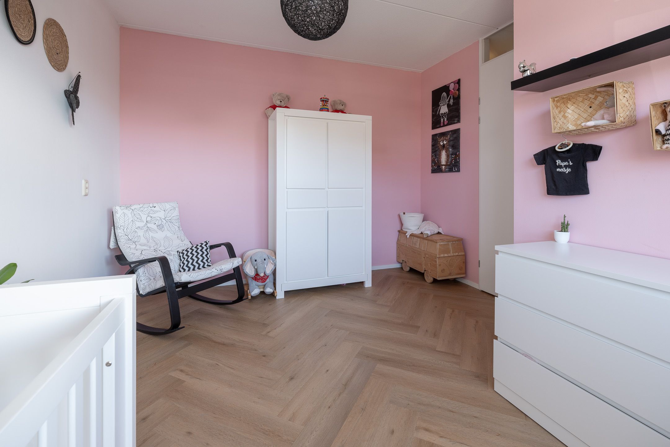 Foto 18 van Ambon 40