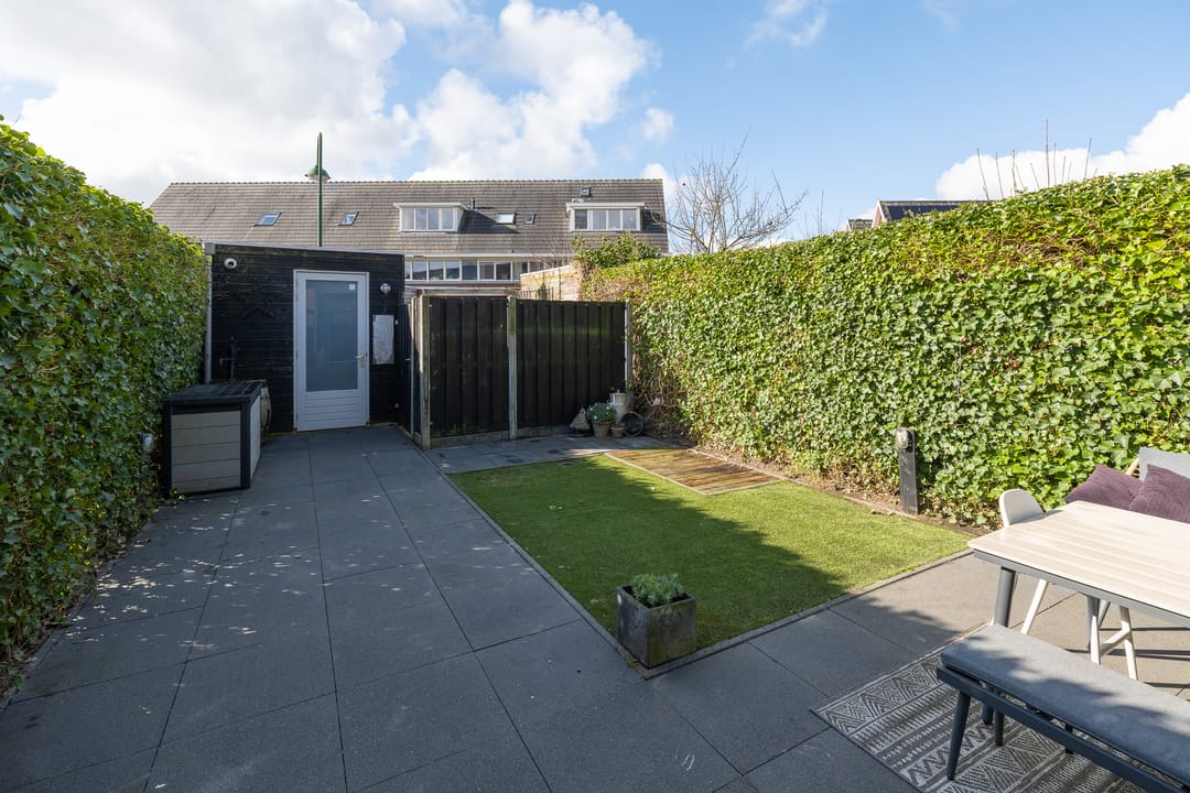 Foto 31 van Ambon 40