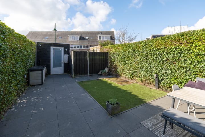 Foto 31 van Ambon 40