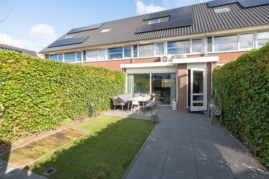 Foto 37 van Ambon 40