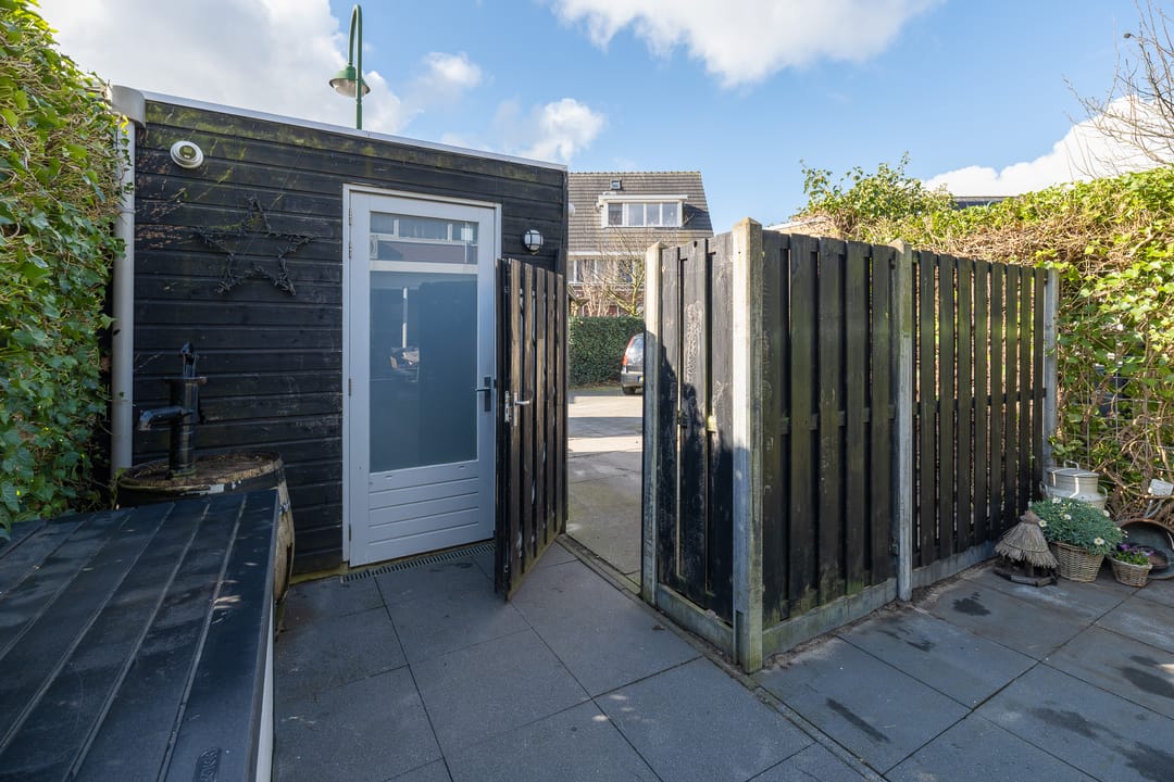 Foto 38 van Ambon 40