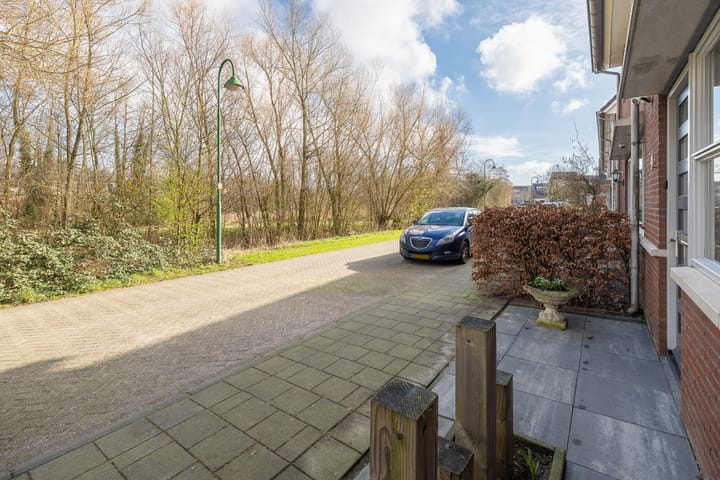 Foto 41 van Ambon 40