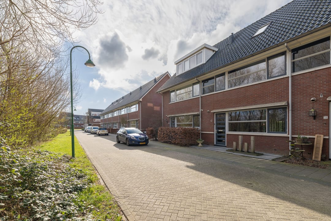 Foto 43 van Ambon 40