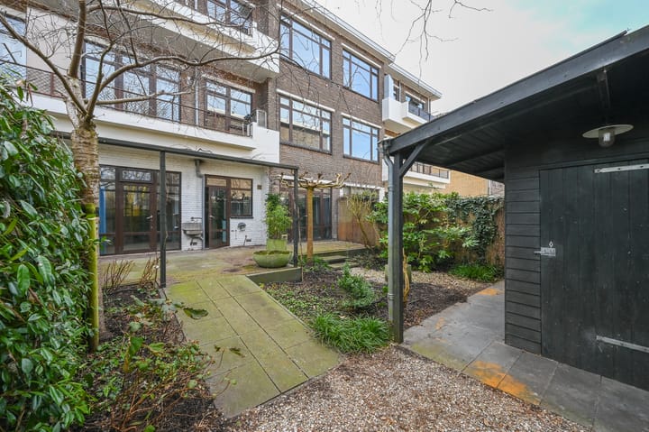 Photo 19 of IJsclubweg 32