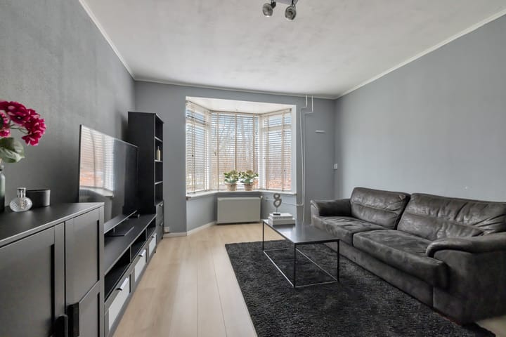 Photo 9 of Langeleegte 154