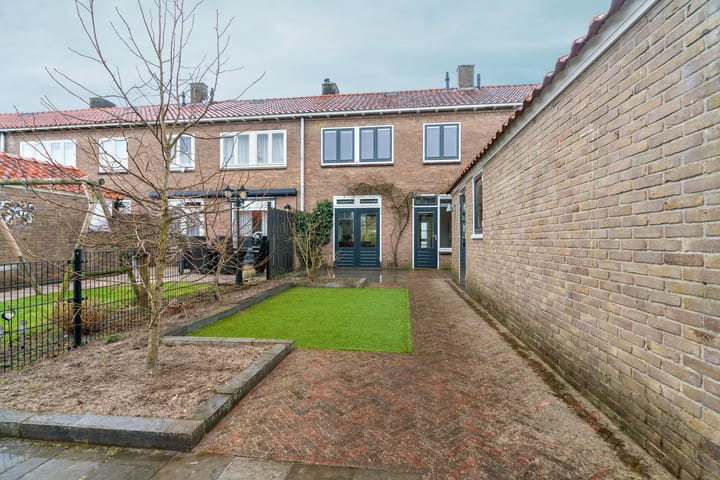 Foto 28 van Treubstraat 16