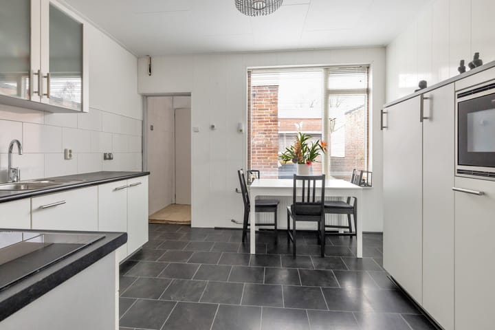 Photo 16 of Langeleegte 154