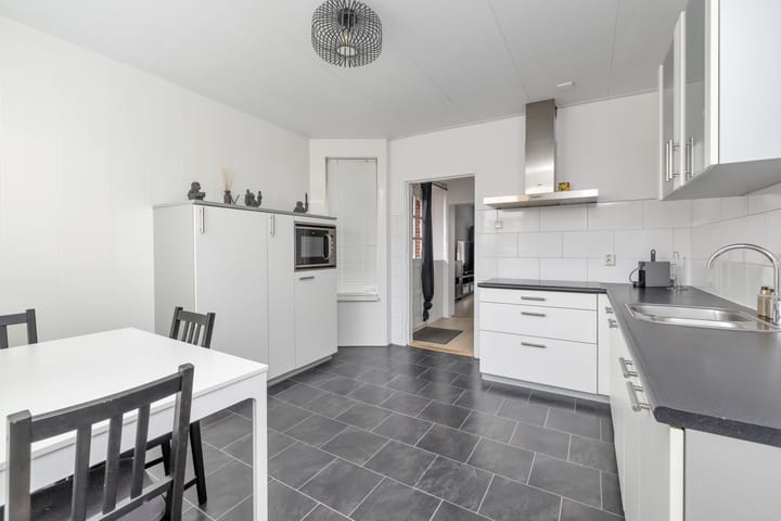 Photo 17 of Langeleegte 154