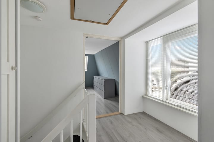 Photo 22 of Langeleegte 154