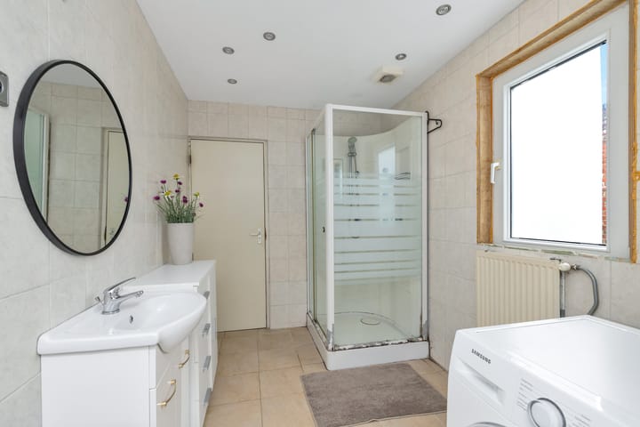 Photo 23 of Langeleegte 154