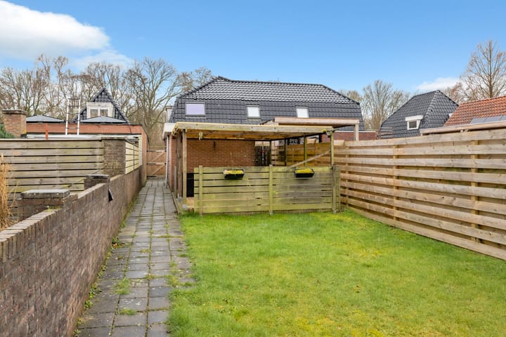 Photo 36 of Langeleegte 154