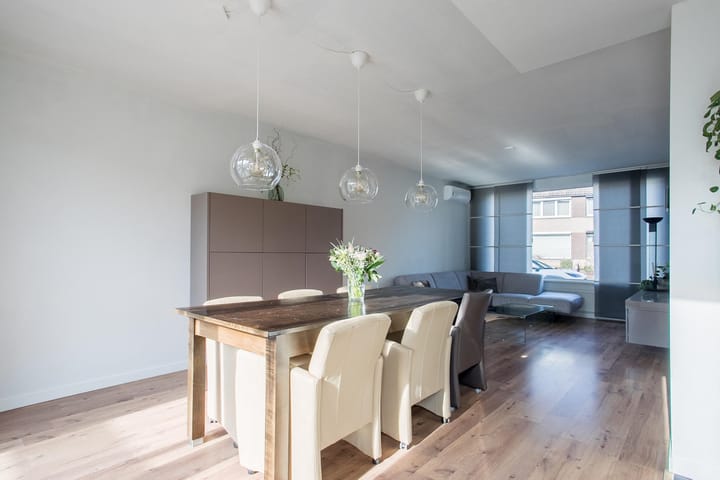 Foto 14 van Planetenhof 81