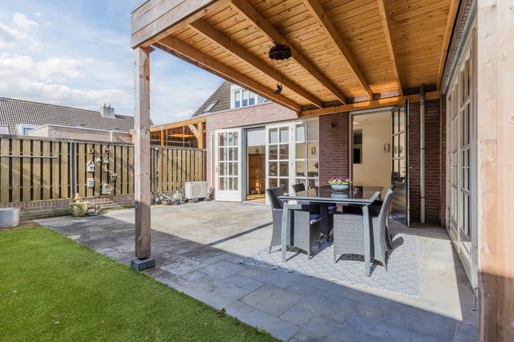 Foto 30 van Tamboer 42