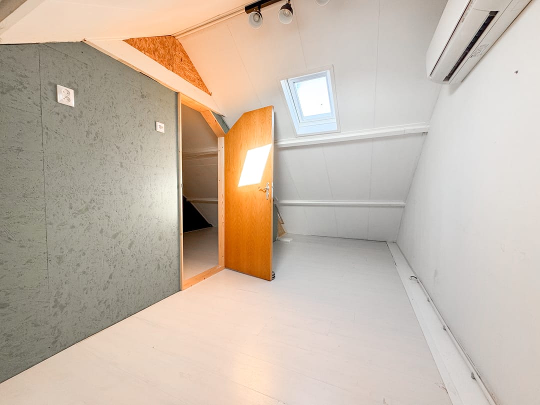 Photo 17 of Eikstraat 43