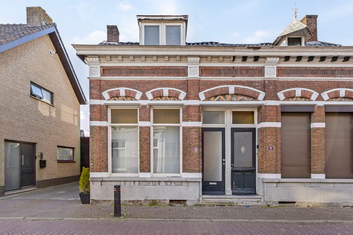 Roosendaalsestraat 13