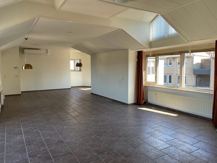 Foto 7 van Infirmerie 5